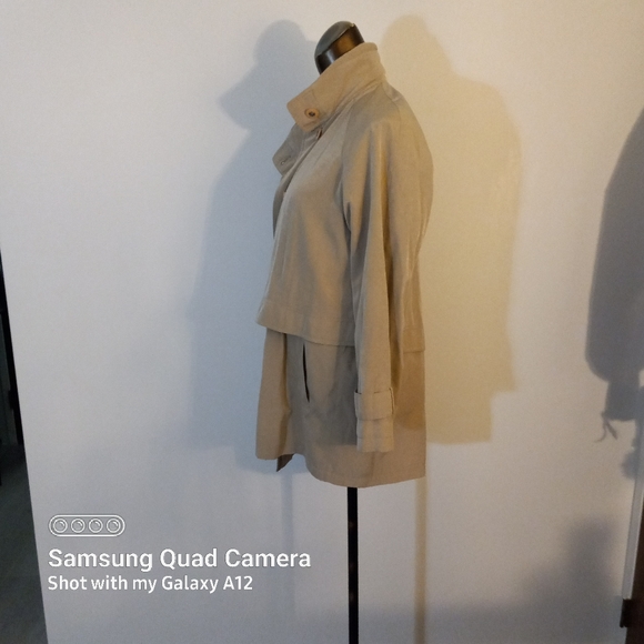 Women's Short trench coat / raglan / spring fall light jacket (vintage 1990s) - Picture 6 of 15